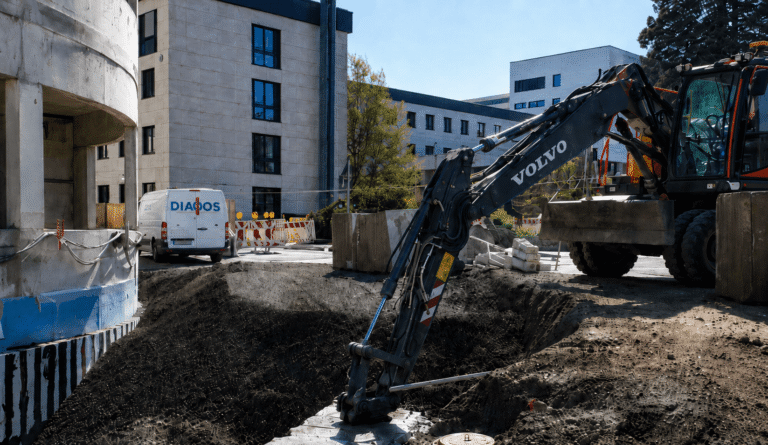 Gesichertes Betonsegment nach Abschluss der Seilsägearbeiten
